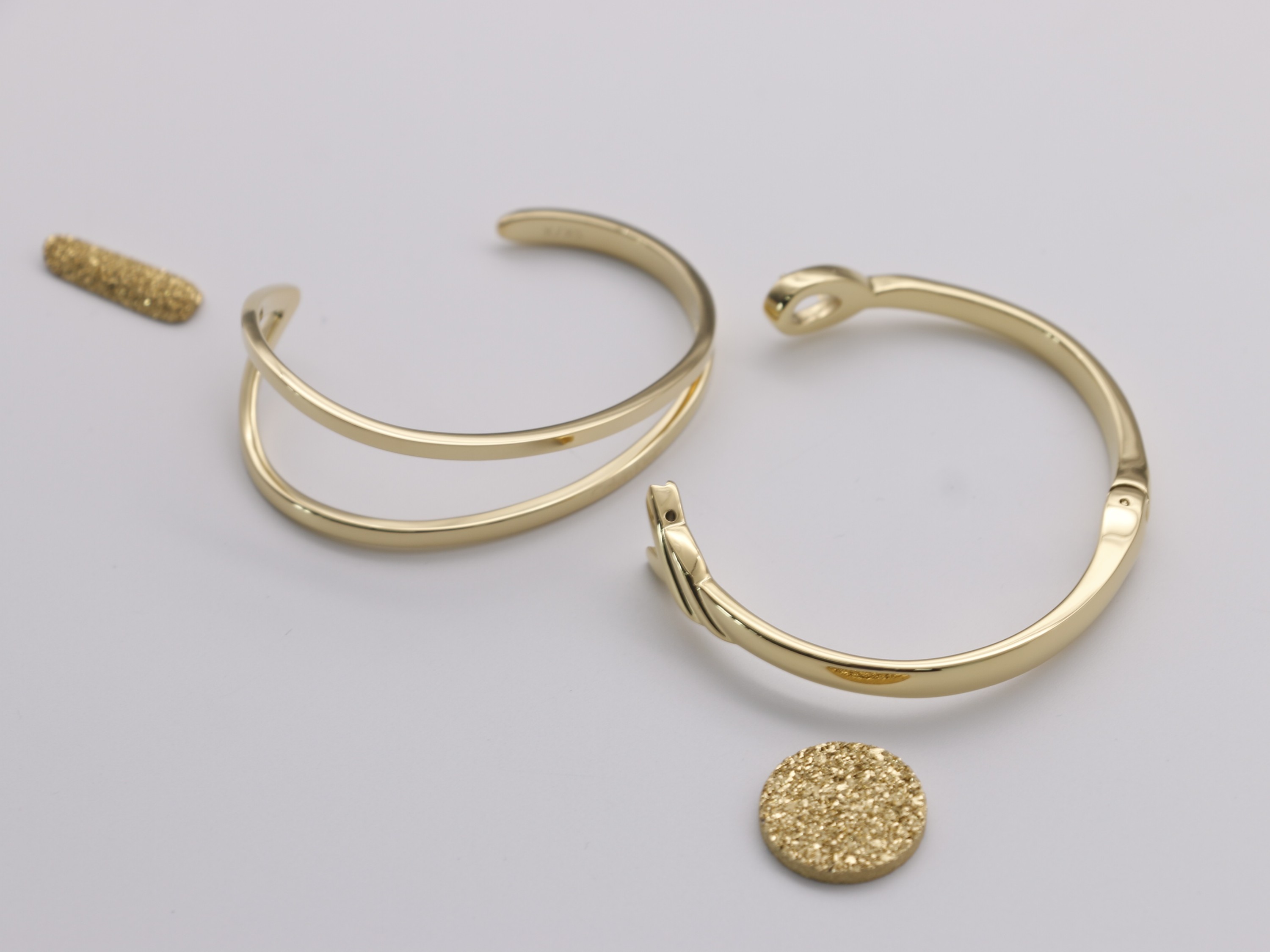 仿金色真空香蕉精品视频